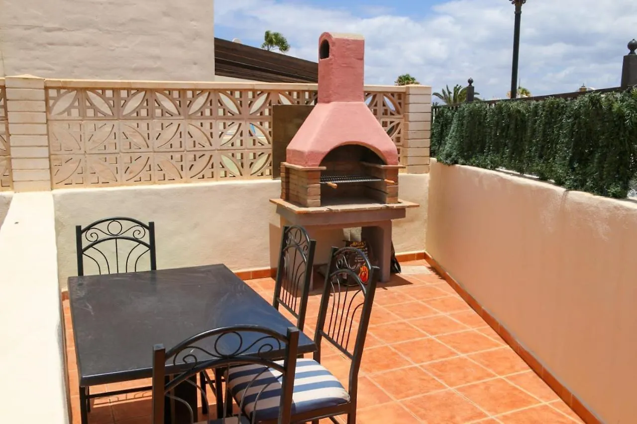 Holiday home Villa Con Piscina Cerca De Las Dunas De Corralejo Spain